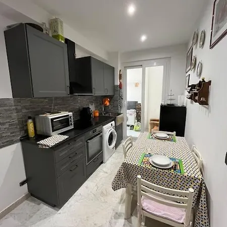 Appartement Casa Gerry, A Due Passi Dal Mare