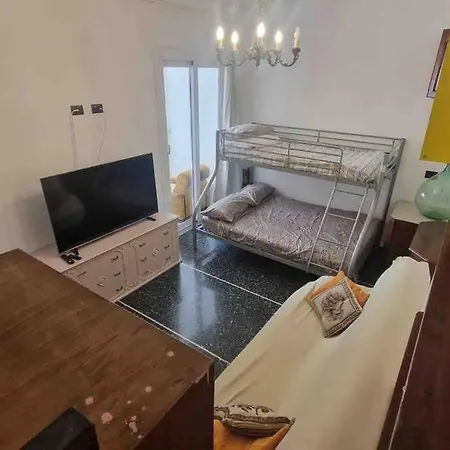Apartamento Casa Gerry, A Due Passi Dal Mare Savona