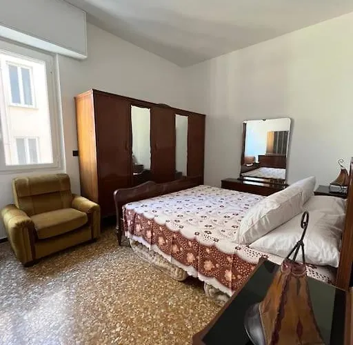 Casa Gerry, A Due Passi Dal Mare Appartement Savona